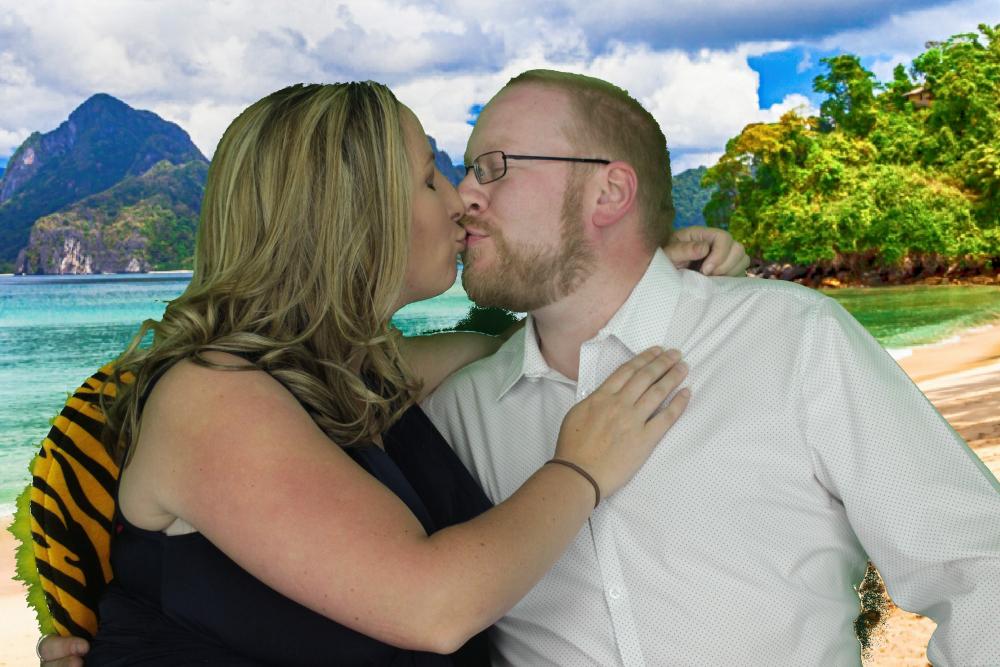 Mr & Mrs Davis | View more photos from the event at gallery.myphotoboothexperience.co.uk/u/MyPhotoBoothExperienceLtd/Mr-Mrs-Davis